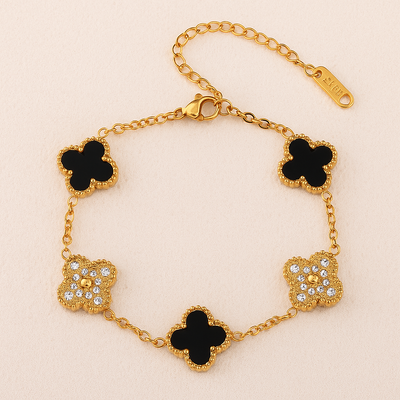 Lucky Luxe Clover Bracelet